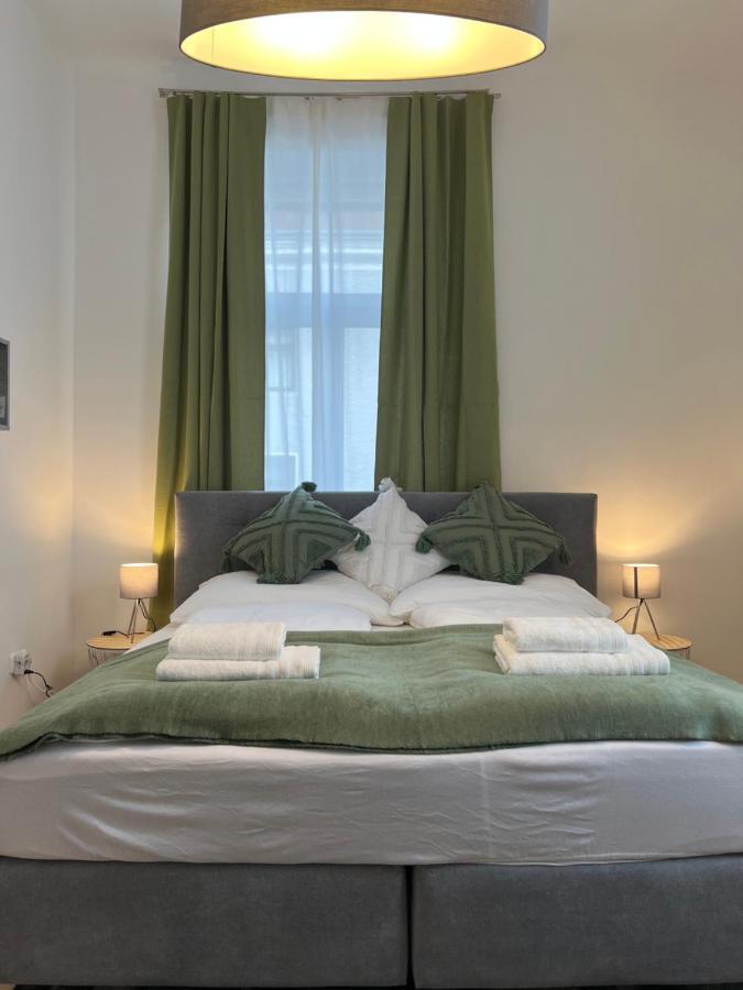 Spacious & Deluxe Big Apartment Near Prater Wien Exterior foto