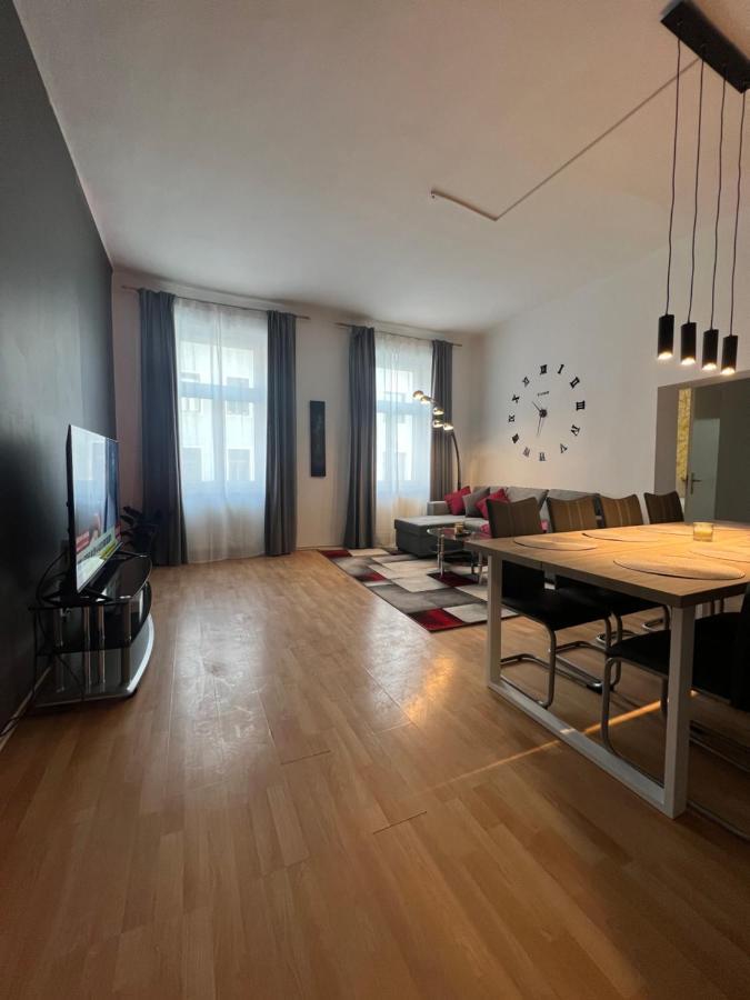 Spacious & Deluxe Big Apartment Near Prater Wien Exterior foto