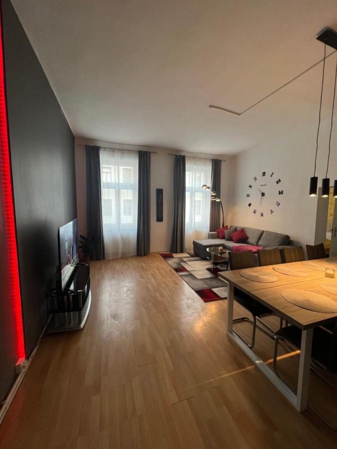 Spacious & Deluxe Big Apartment Near Prater Wien Exterior foto